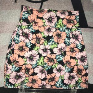 PINK (Victoria's Secret) Hibiscus Floral Mini Skirt